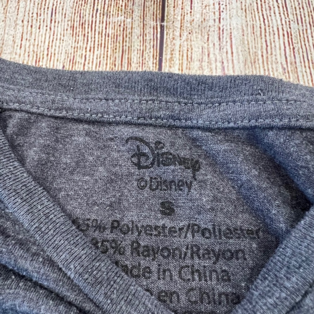Disney Mickey Mouse Gray Heathered High Low Graphic T-Shirt Womens Small - Picture 3 of 7